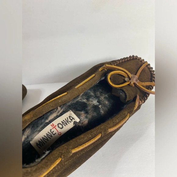 Minnetonka Brown Suede Moccasins Great condition - Picture 10 of 10